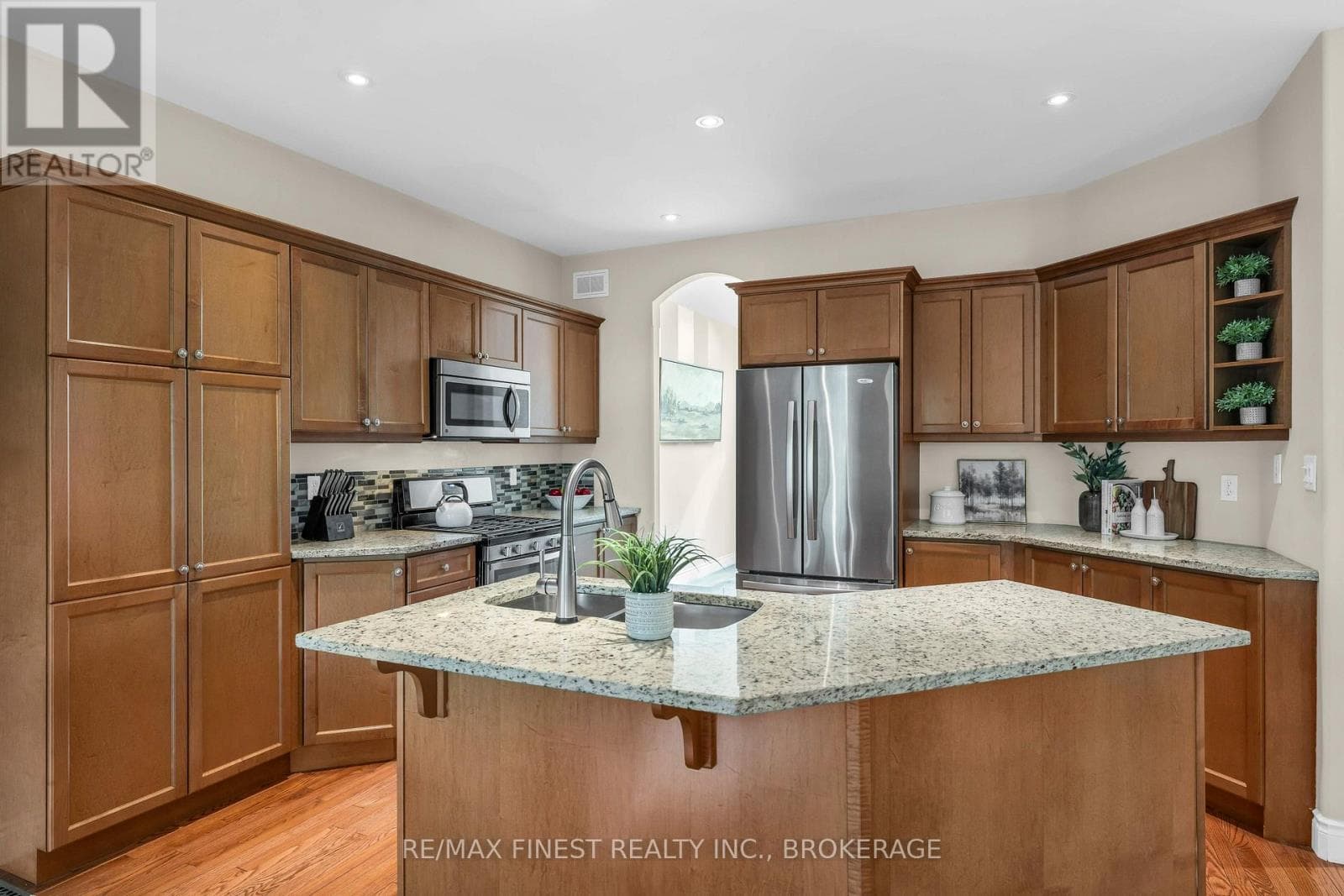 Single Family at 1309 Andersen Drive, Kingston (City Northwest), Ontario - Photo 9 - RE/MAX Garden City Realty