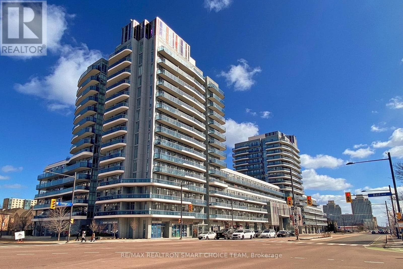 349- 9471 Yonge Street