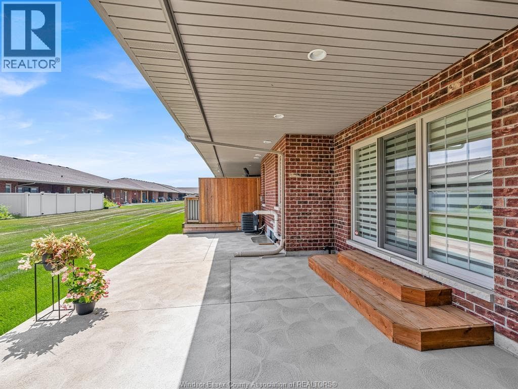 Single Family at 1138 NIGHTFALL, Windsor, Ontario - Photo 6 - RE/MAX Garden City Realty