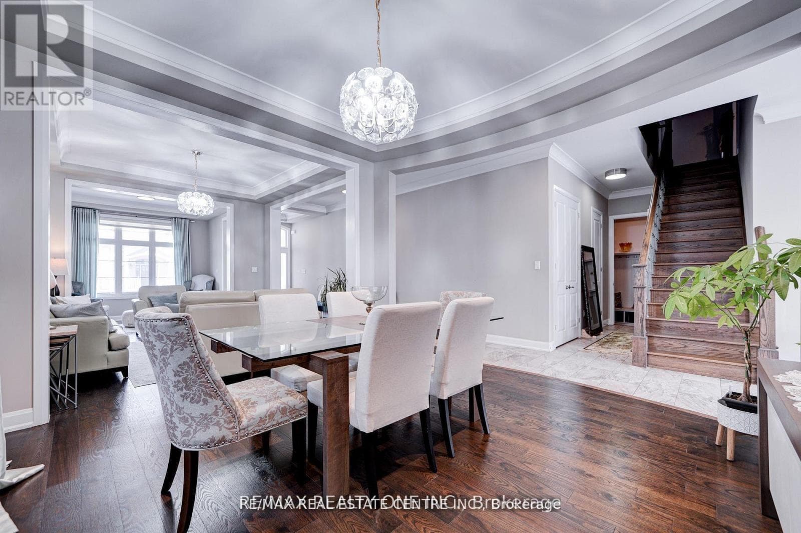 Single Family at 438 North Park Boulevard, Oakville (GO Glenorchy), Ontario - Photo 7 - RE/MAX Garden City Realty