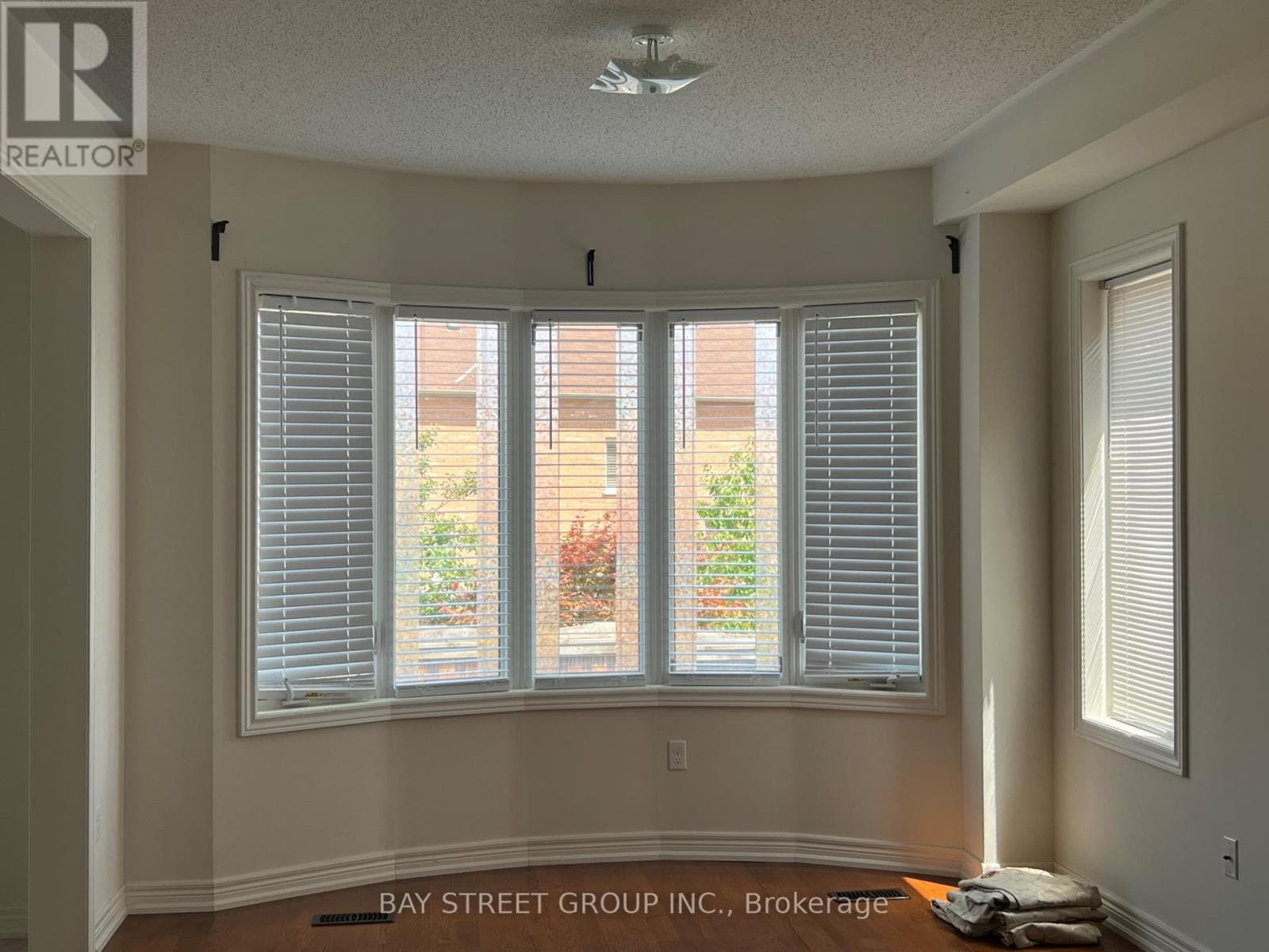 Single Family at 5 Charles Vogel Drive, Markham (Berczy), Ontario - Photo 4 - RE/MAX Garden City Realty