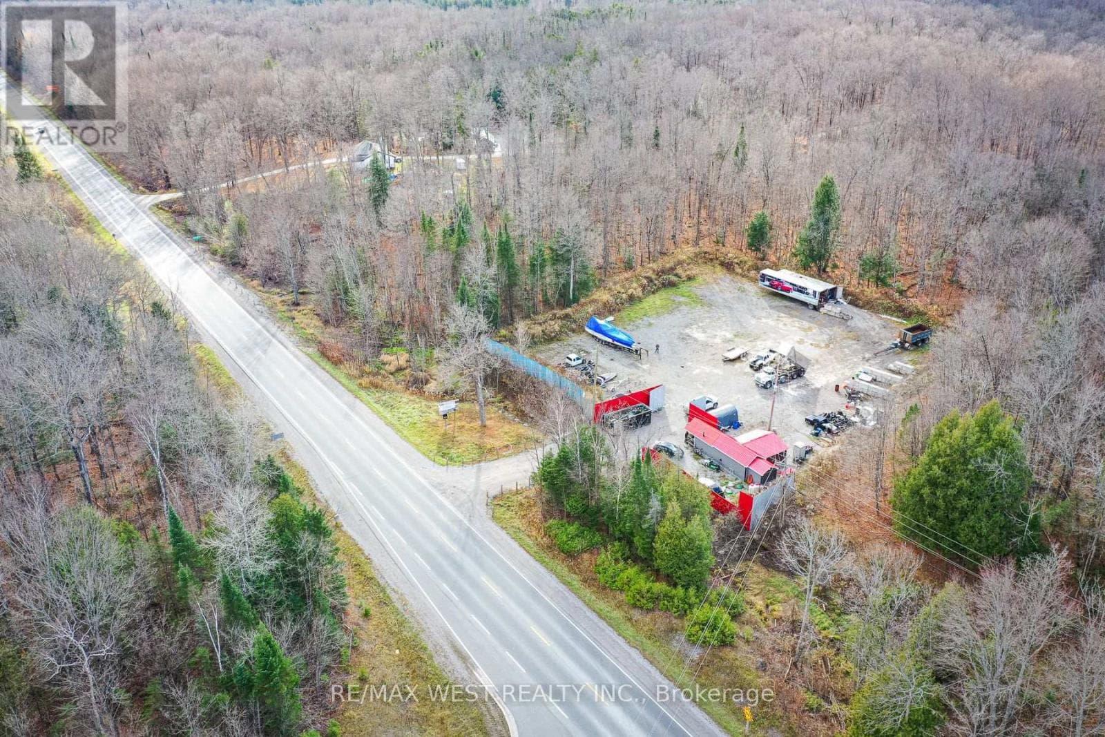 6343 Highway 35