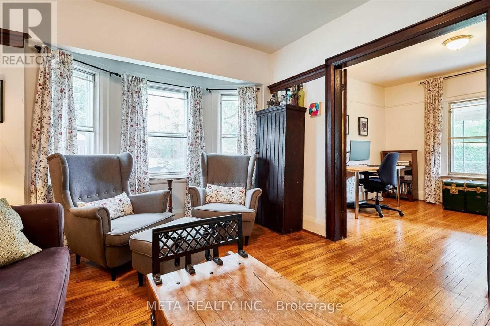 Single Family at 22 Freeman Street, Toronto (Birchcliffe-Cliffside), Ontario - Photo 4 - RE/MAX Garden City Realty