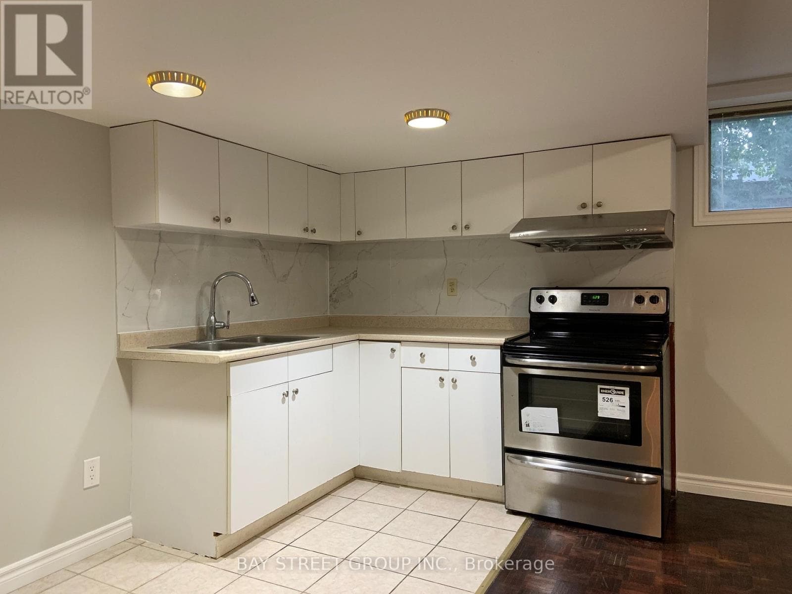 Single Family at Bsmt- 100 Charlton Boulevard, Toronto (Newtonbrook West), Ontario - Photo 8 - RE/MAX Garden City Realty