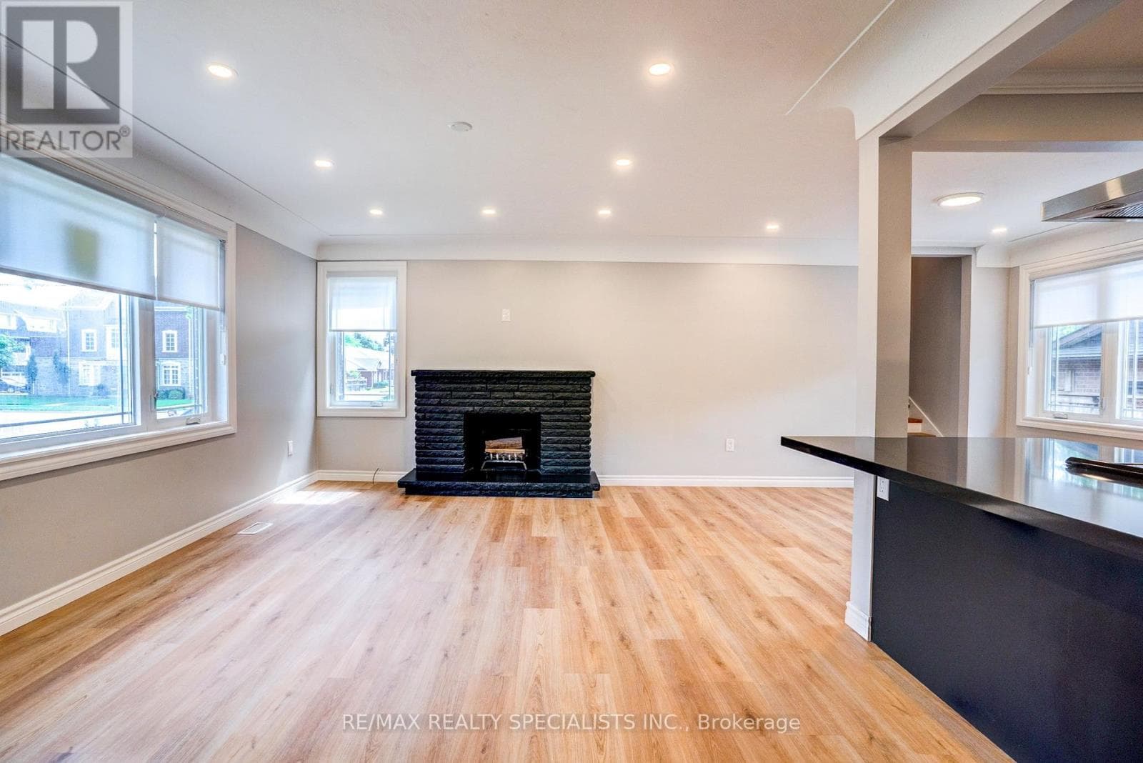 Single Family at MAIN- 454 Mayzel Road, Burlington (Brant), Ontario - Photo 4 - RE/MAX Garden City Realty
