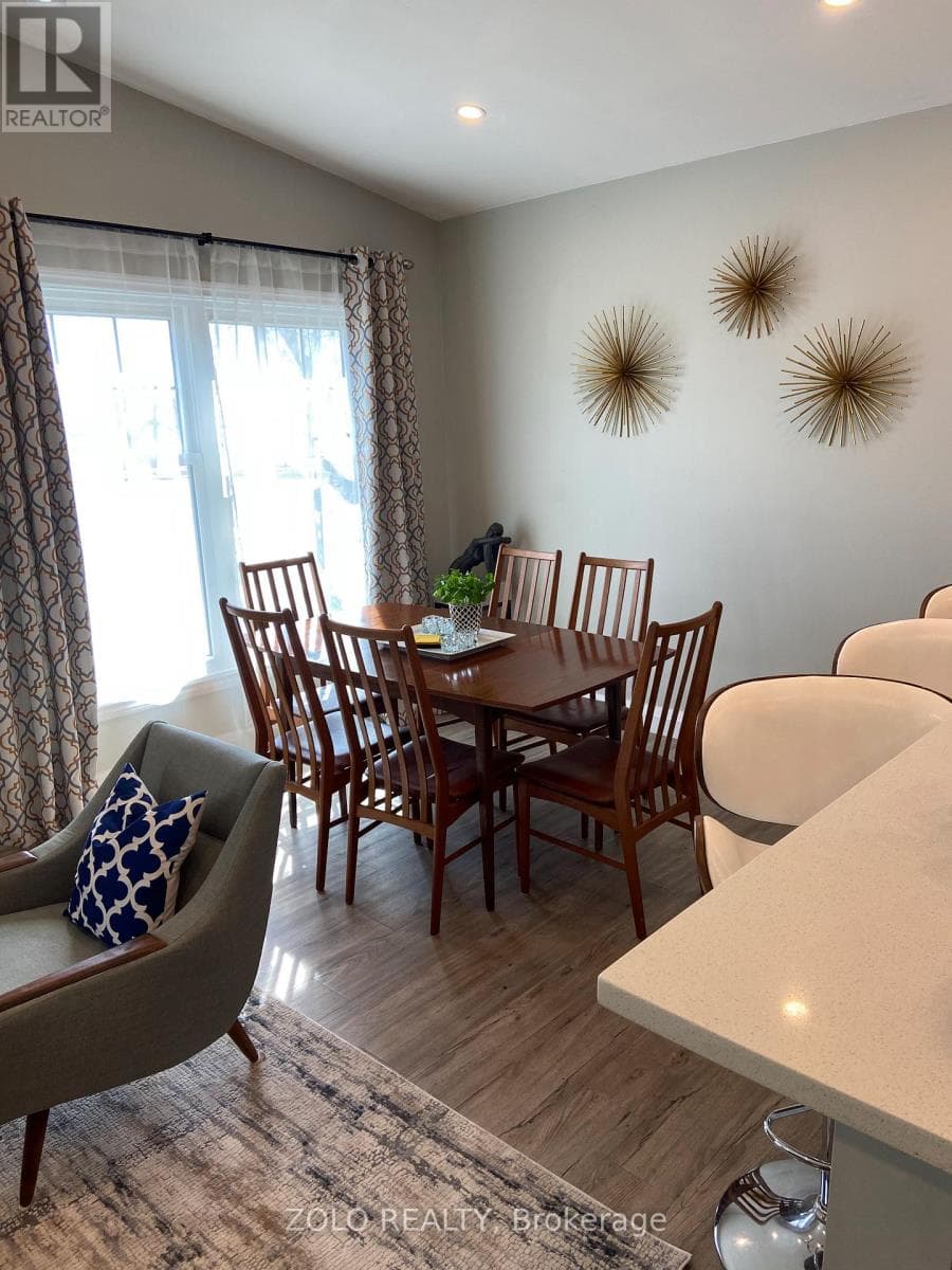 Single Family at 2001 Faversham Avenue, Burlington (Brant Hills), Ontario - Photo 7 - RE/MAX Garden City Realty