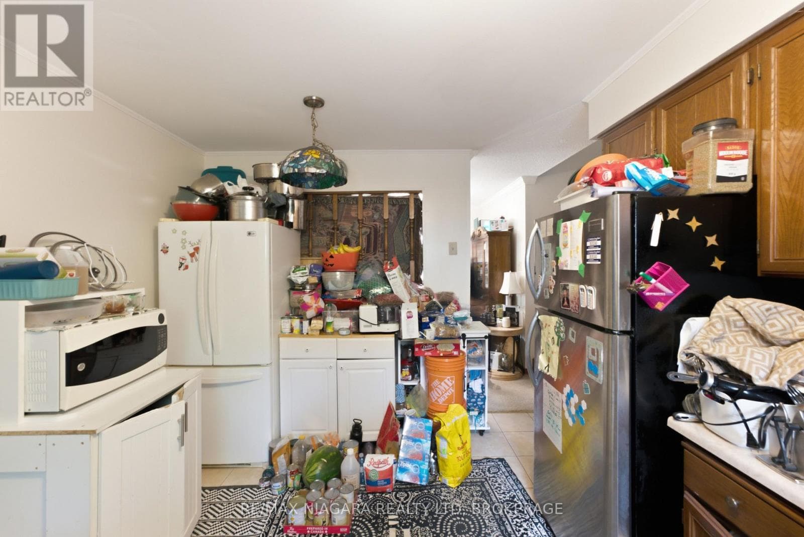 Single Family at 4989 Tara Avenue, Niagara Falls (Ascot), Ontario - Photo 9 - RE/MAX Garden City Realty