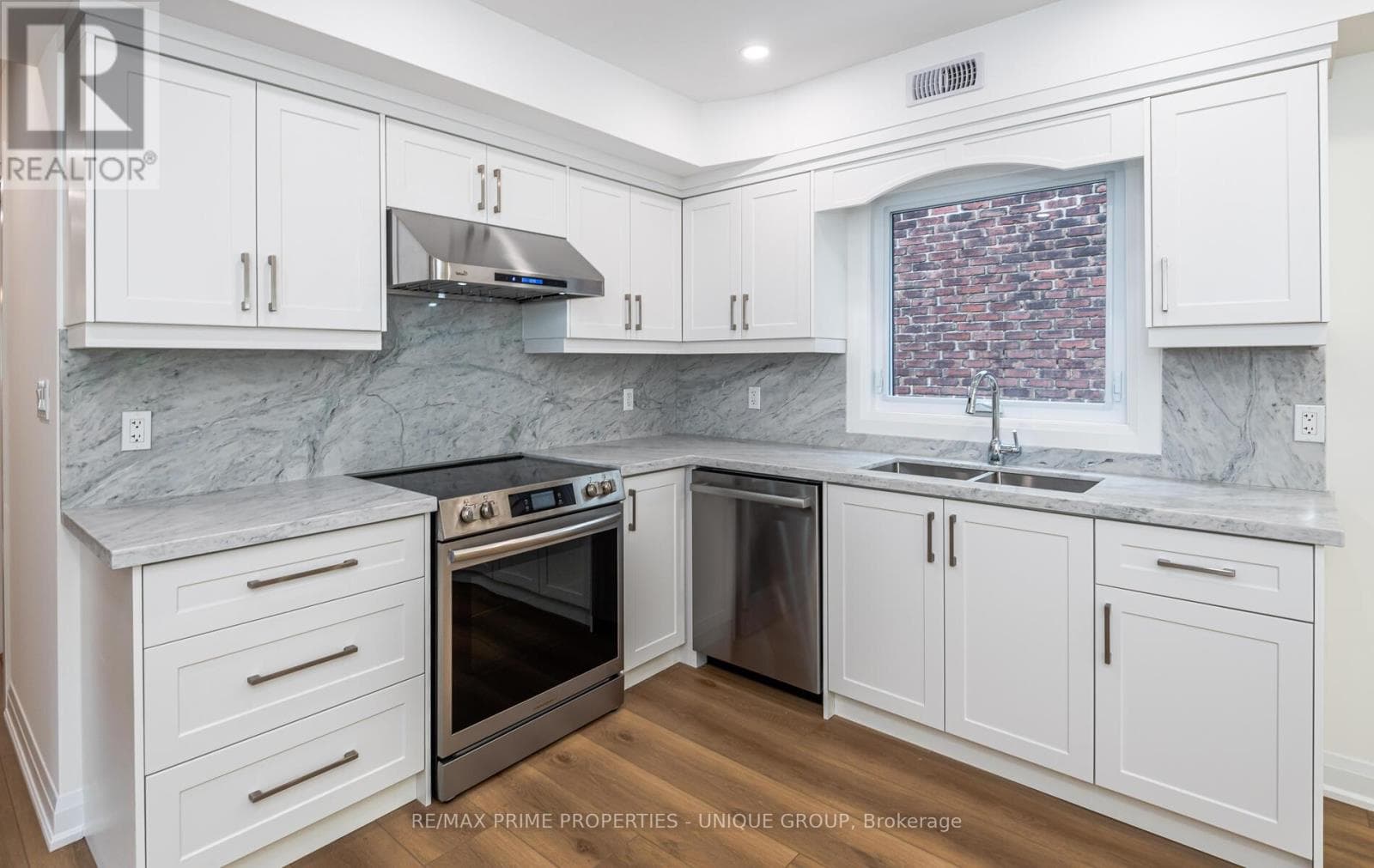 Single Family at 2- 45 Astoria Avenue, Toronto (Mount Dennis), Ontario - Photo 9 - RE/MAX Garden City Realty