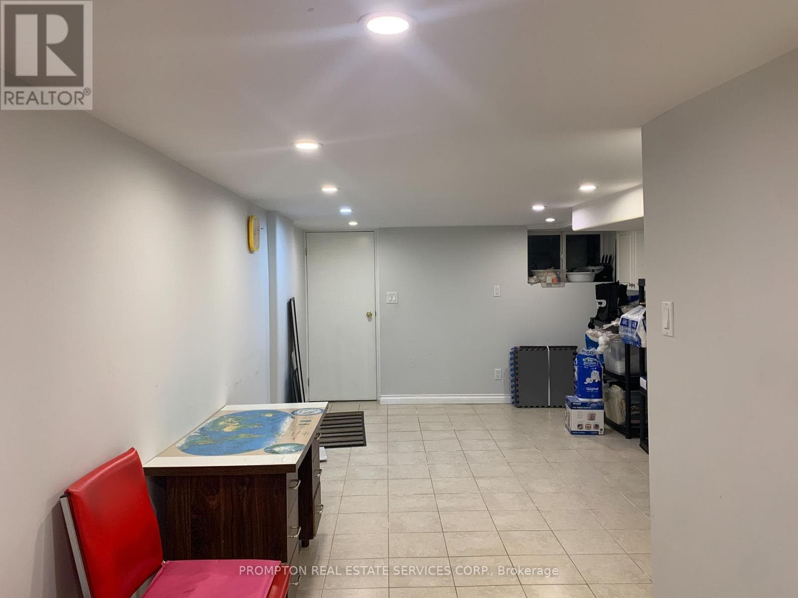 Single Family at 700 Dufferin Street, Toronto (Little Portugal), Ontario - Photo 8 - RE/MAX Garden City Realty