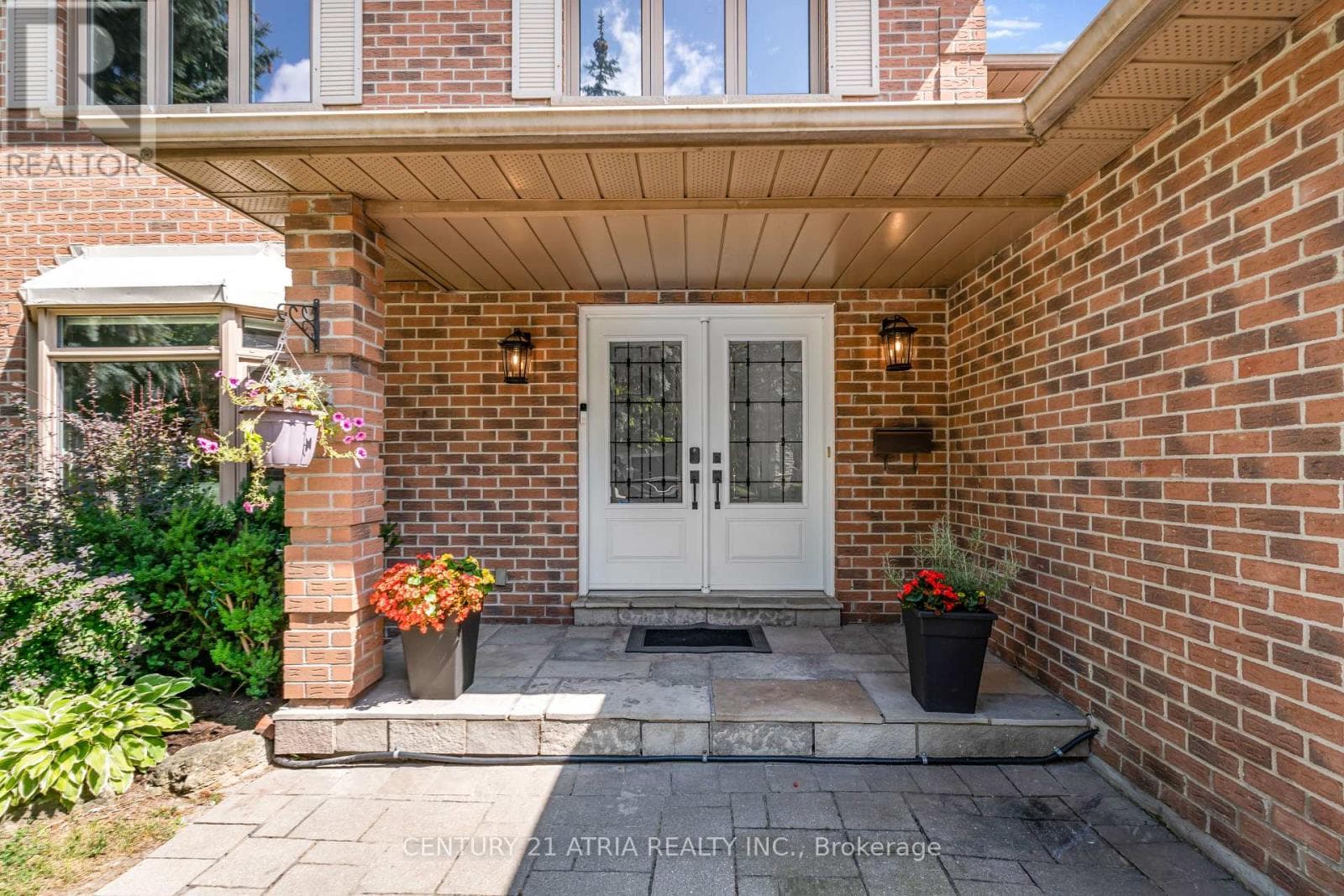Single Family at 57 Ashfield Drive, Richmond Hill (Oak Ridges Lake Wilcox), Ontario - Photo 2 - RE/MAX Garden City Realty