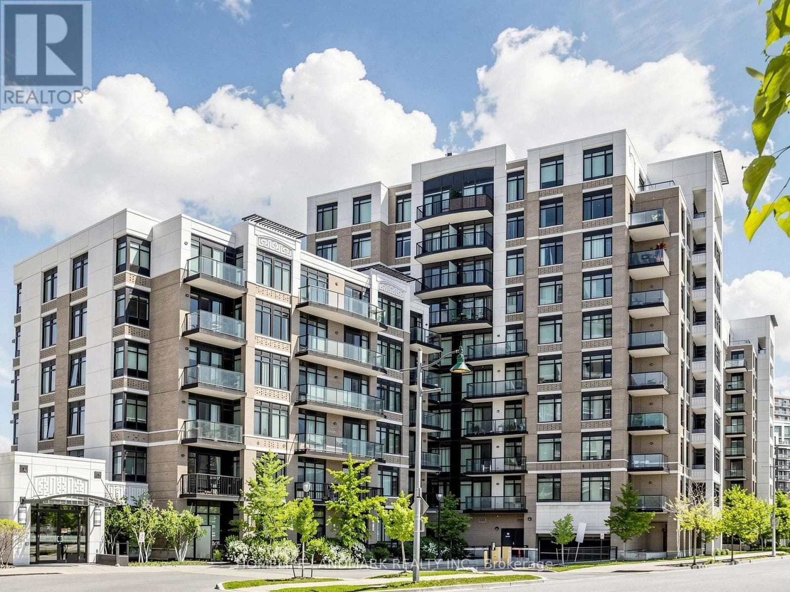 513- 131 Upper Duke Crescent