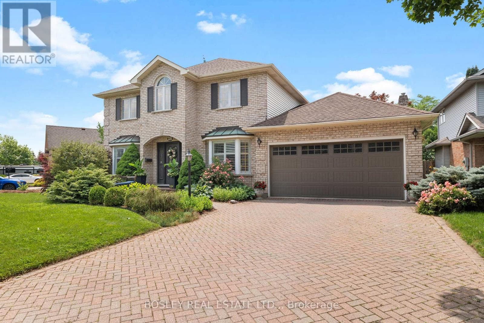 28 Arbour Glen Drive