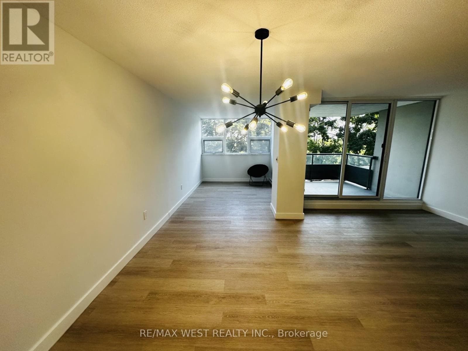 Single Family at 211- 75 Emmett Avenue, Toronto (Mount Dennis), Ontario - Photo 4 - RE/MAX Garden City Realty