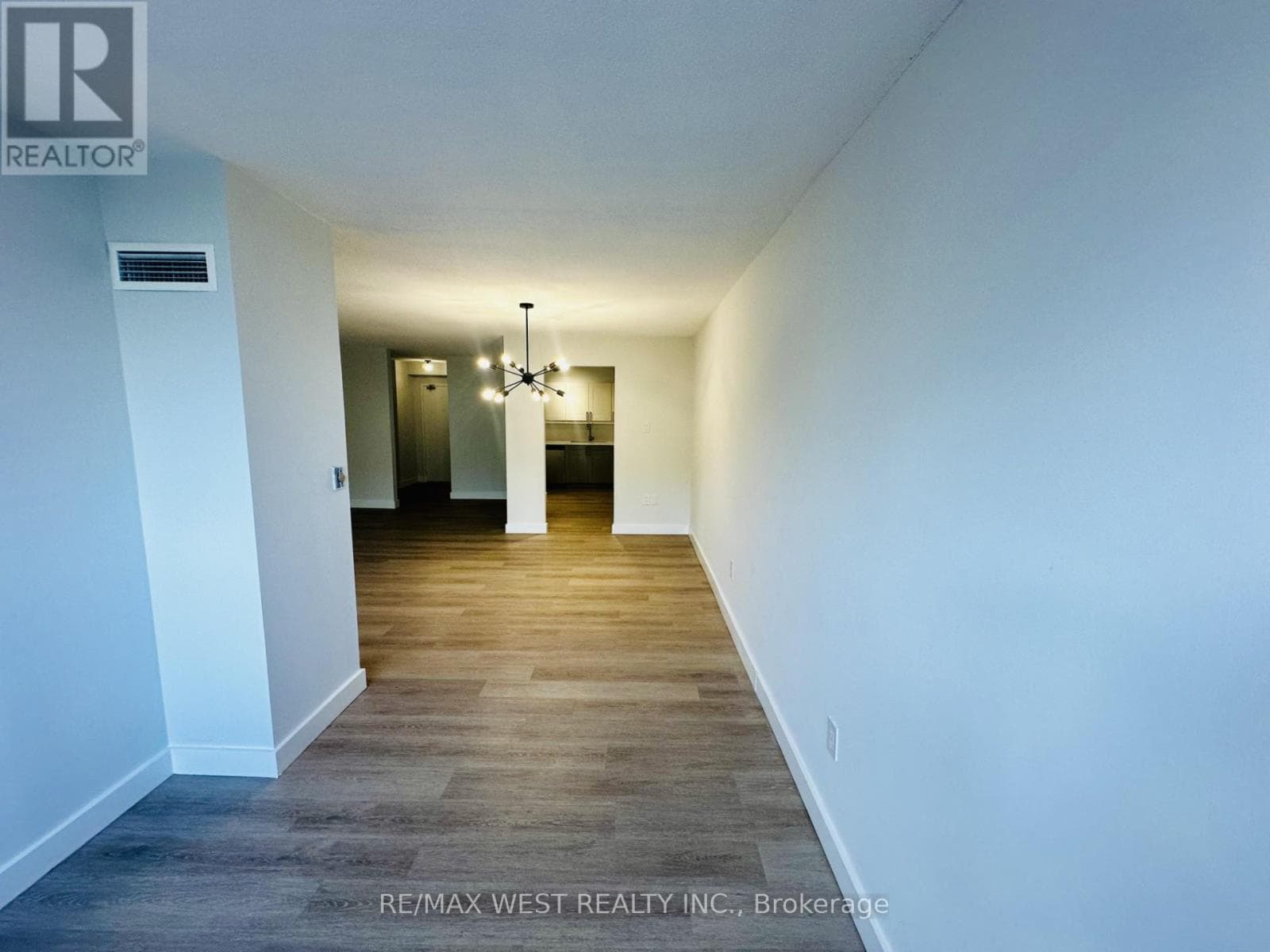 Single Family at 211- 75 Emmett Avenue, Toronto (Mount Dennis), Ontario - Photo 6 - RE/MAX Garden City Realty