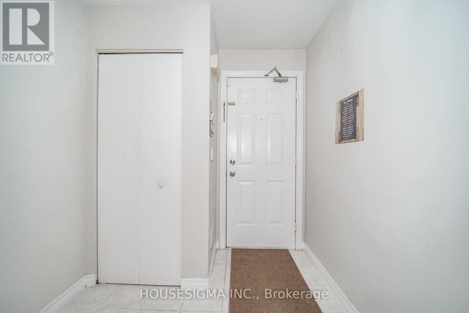 Single Family at 40- 506 Normandy Street, Oshawa (Central), Ontario - Photo 7 - RE/MAX Garden City Realty