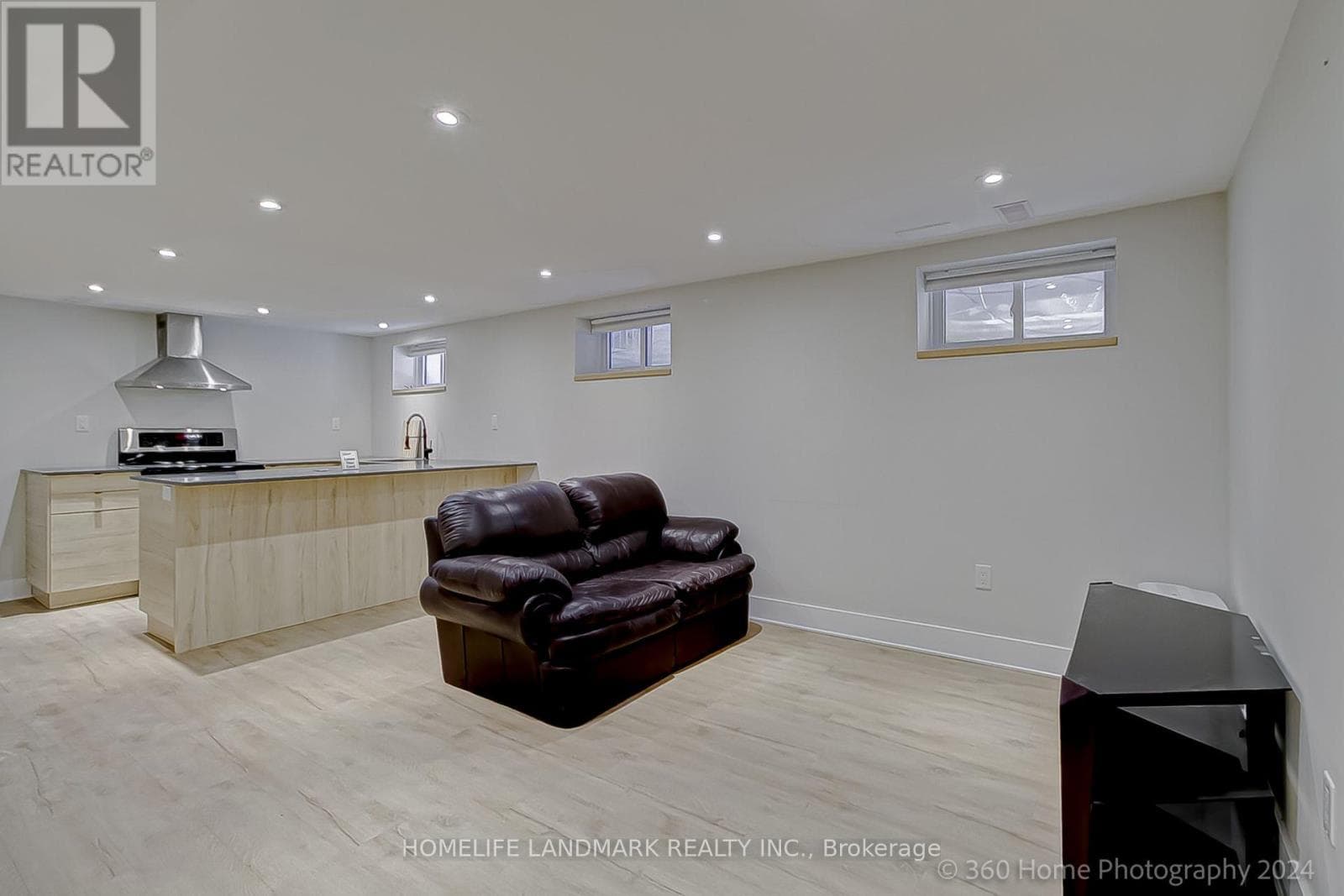 Single Family at BSMT- 206 Napier Street, Barrie (Codrington), Ontario - Photo 3 - RE/MAX Garden City Realty