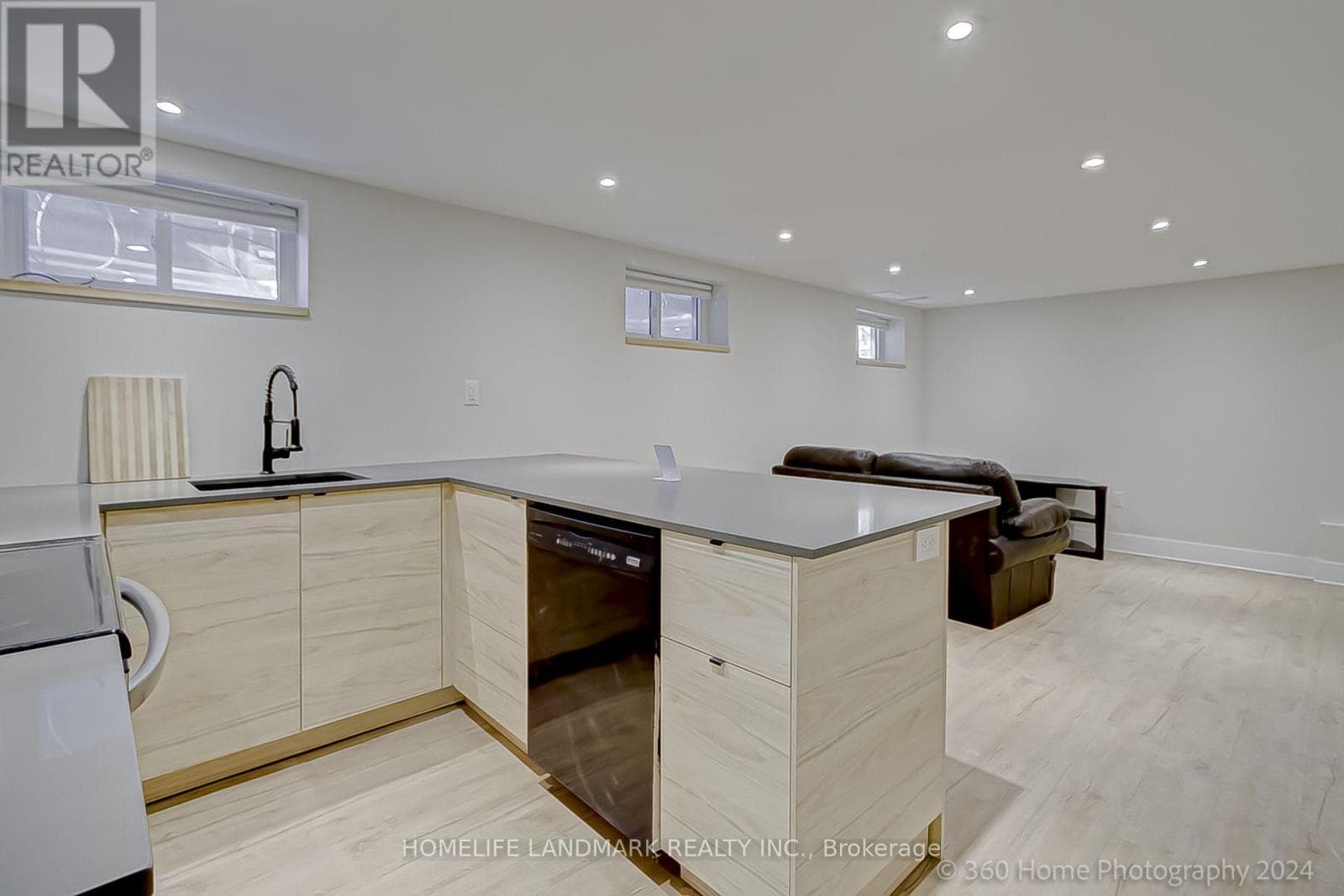 Single Family at BSMT- 206 Napier Street, Barrie (Codrington), Ontario - Photo 4 - RE/MAX Garden City Realty