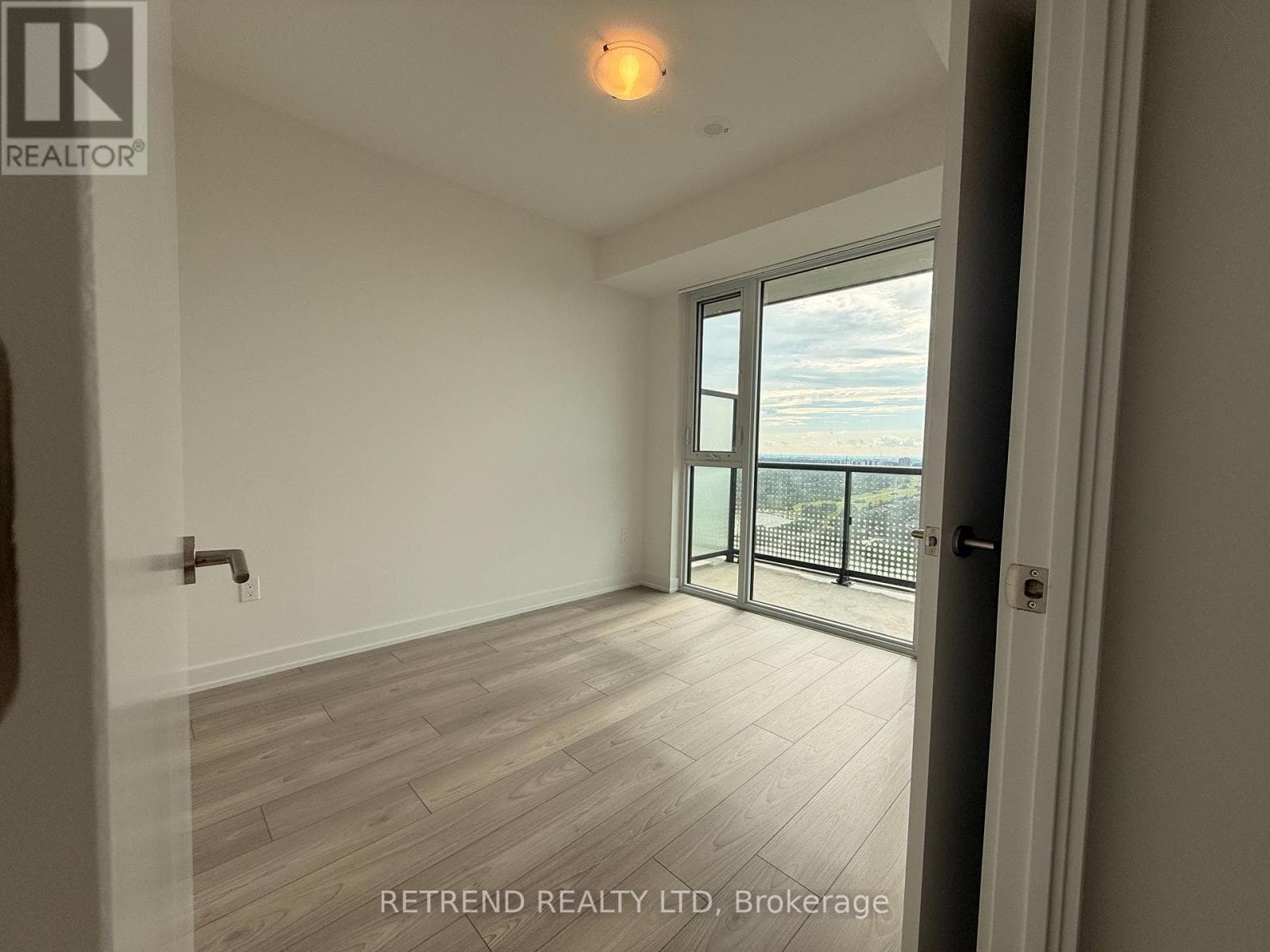 Single Family at 2501- 5858 Yonge Street, Toronto (Newtonbrook West), Ontario - Photo 10 - RE/MAX Garden City Realty