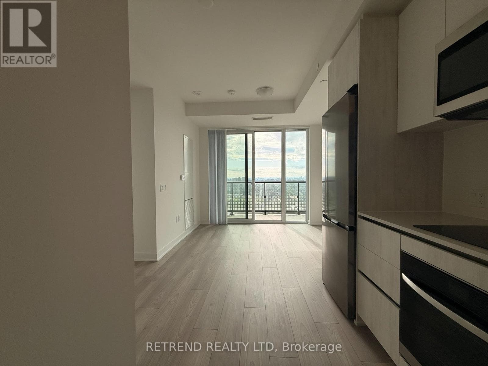 Single Family at 2501- 5858 Yonge Street, Toronto (Newtonbrook West), Ontario - Photo 5 - RE/MAX Garden City Realty