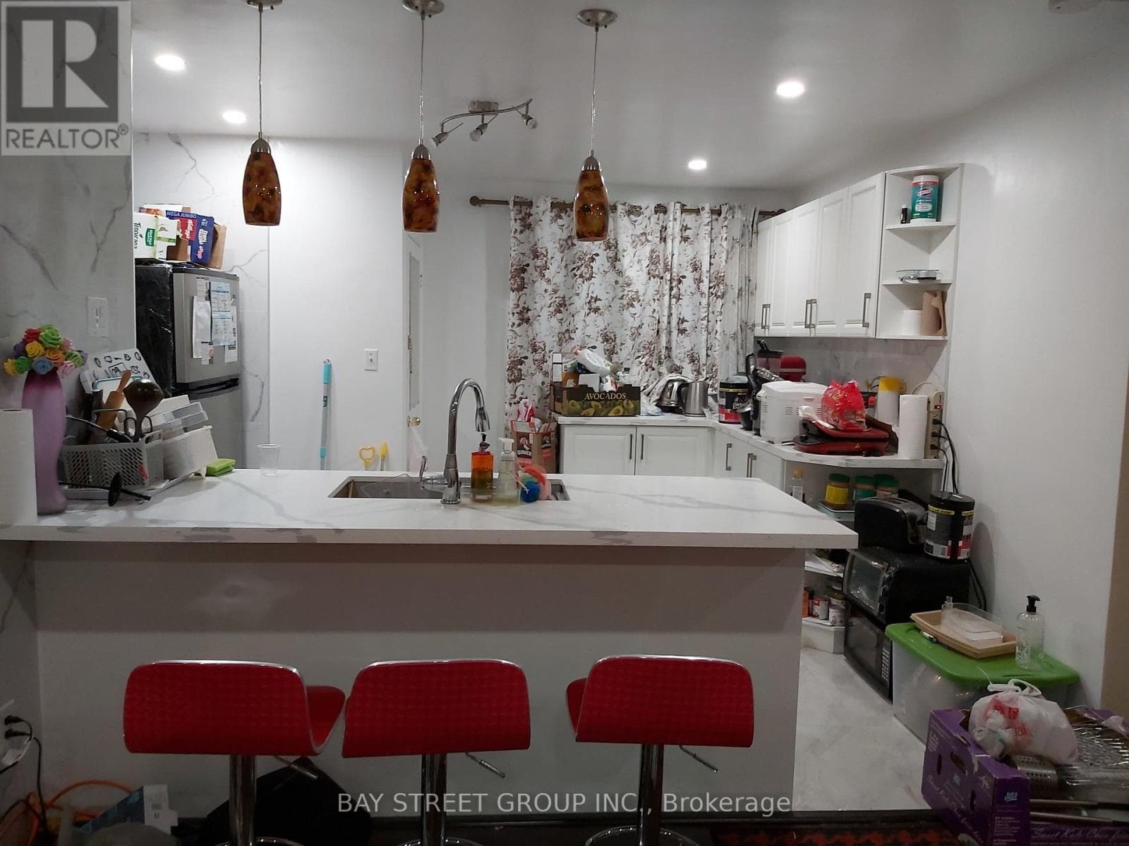 Single Family at Main- 211 Beechy Drive, Richmond Hill (Crosby), Ontario - Photo 6 - RE/MAX Garden City Realty