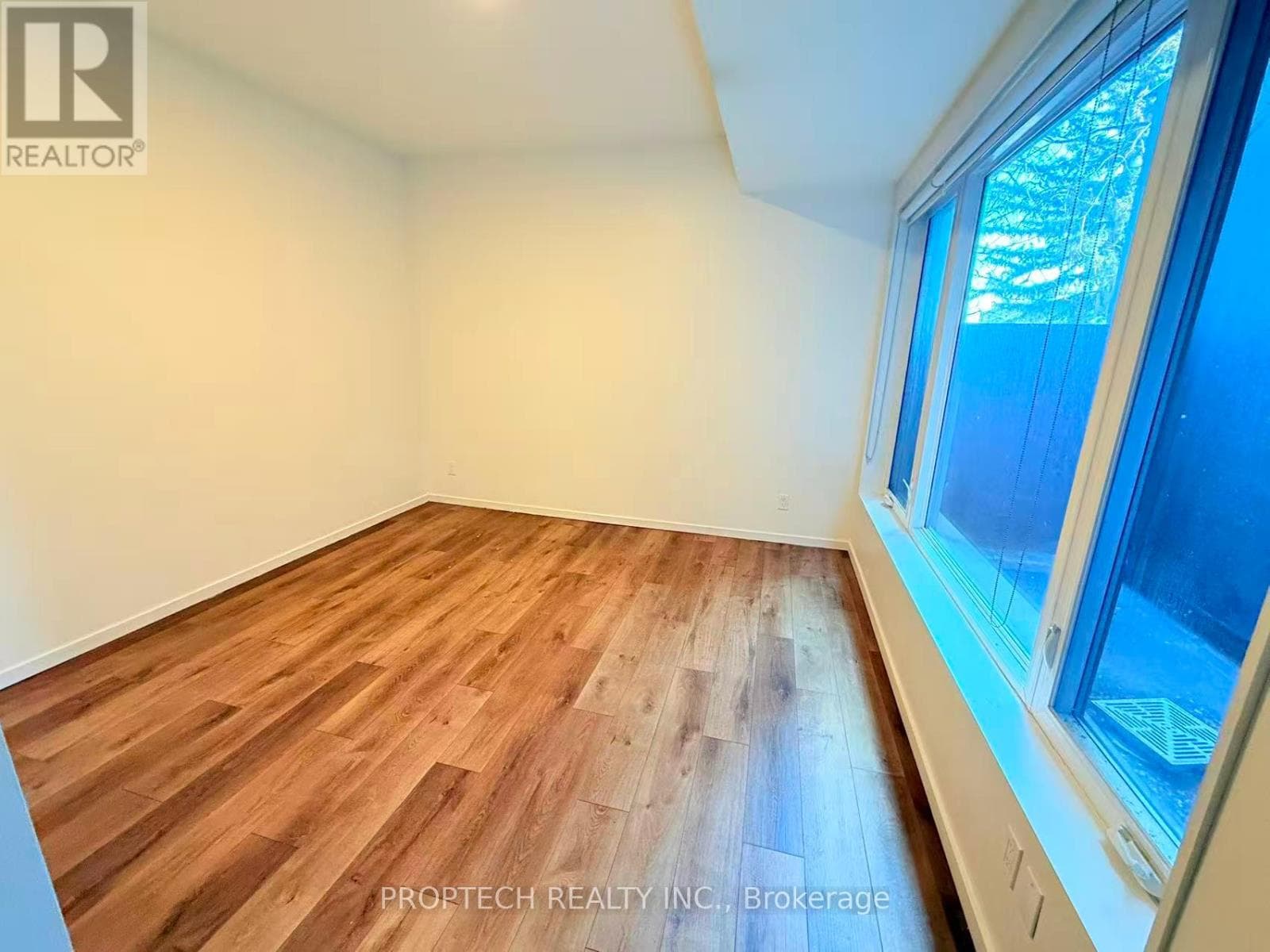 Multi-family at 206- 377 Broadview Avenue, Toronto (North Riverdale), Ontario - Photo 3 - RE/MAX Garden City Realty