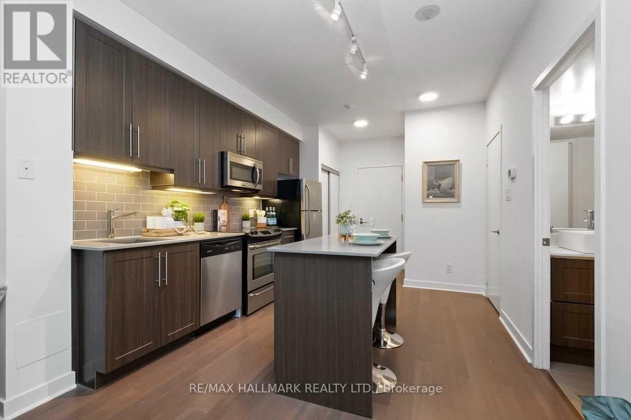 Single Family at 306- 1171 Queen Street, Toronto (Little Portugal), Ontario - Photo 5 - RE/MAX Garden City Realty