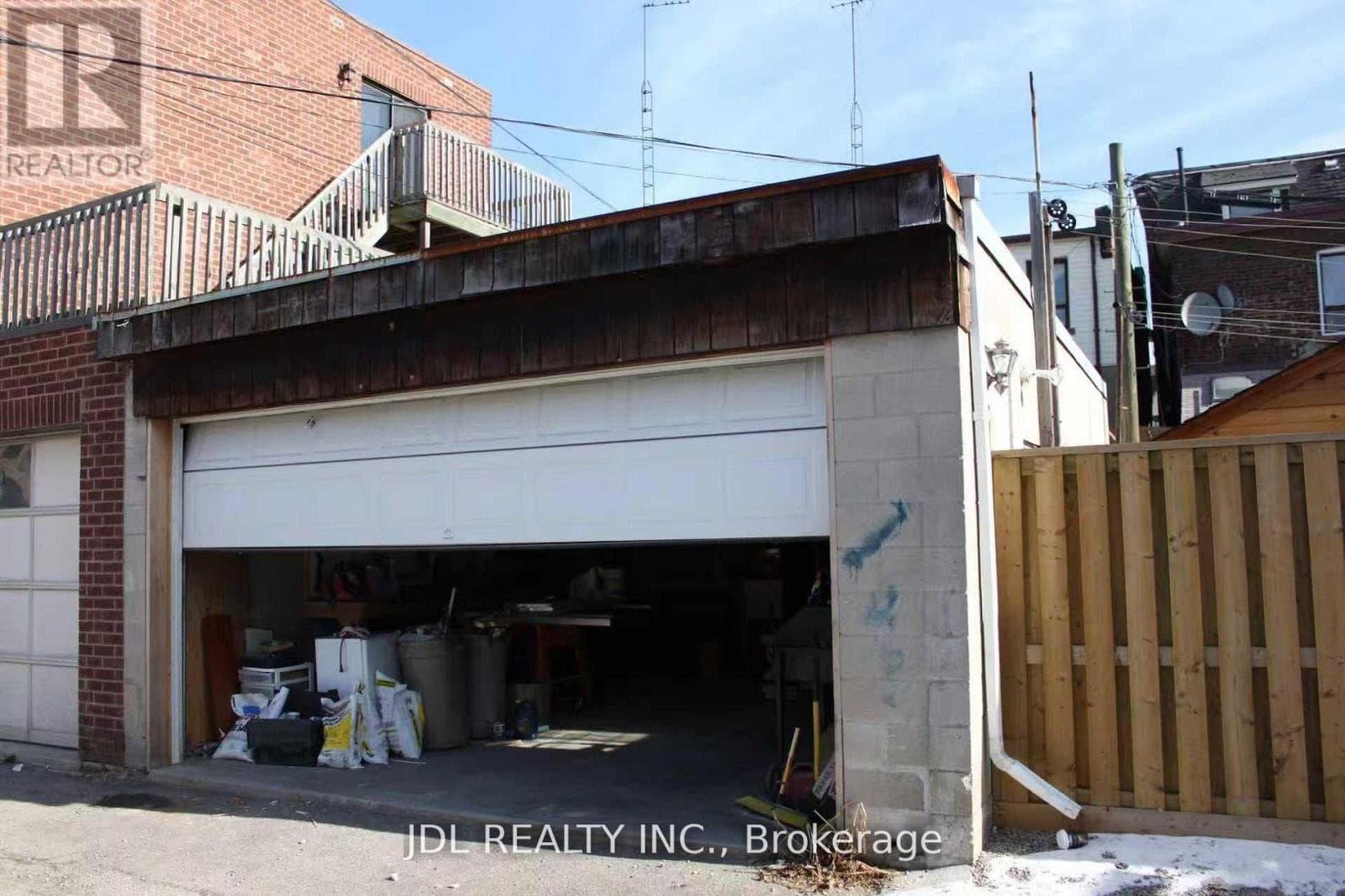 Rear- 4 Moutray Street
