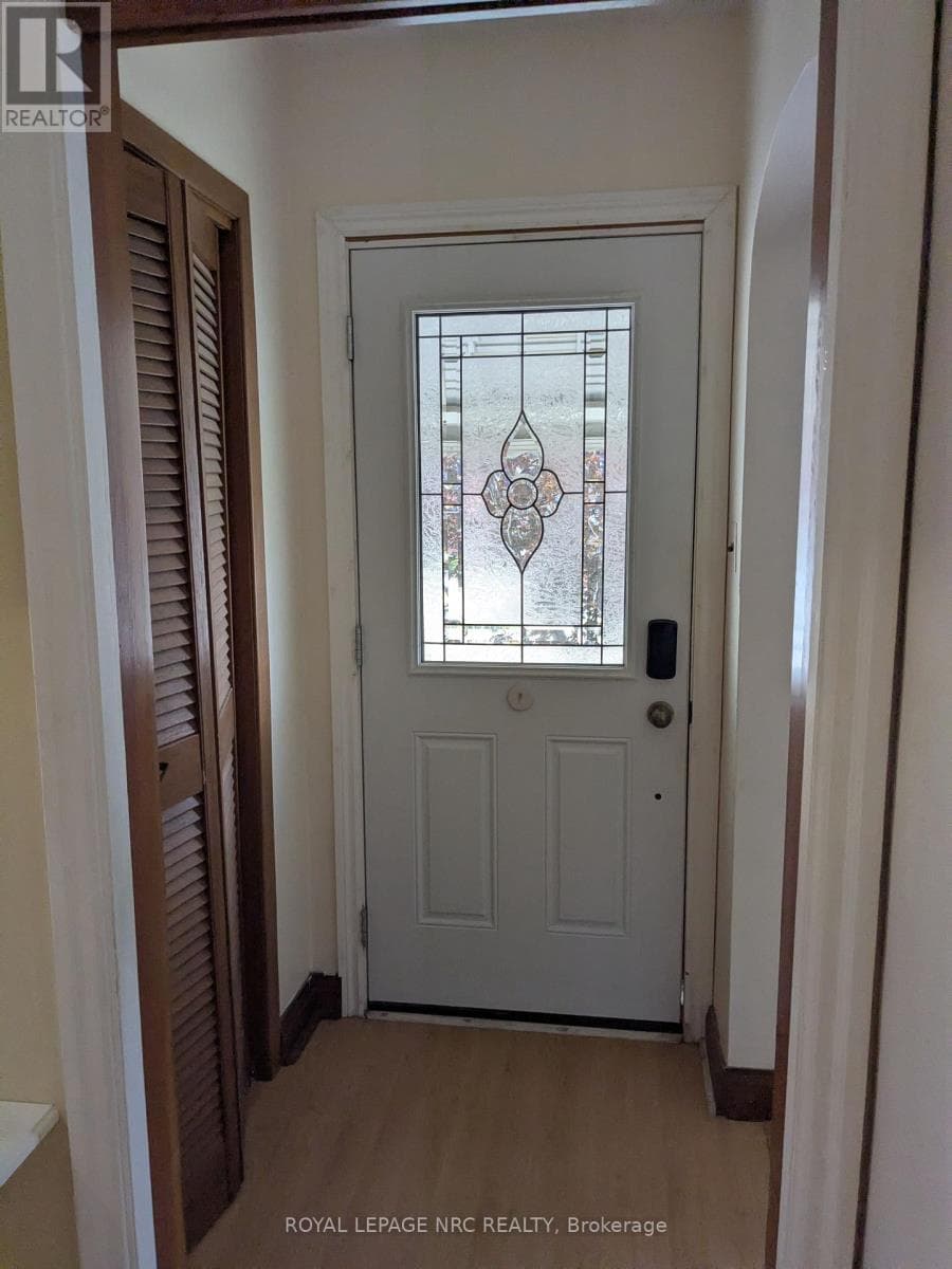 Single Family at Upper- 187 Neff Street, Port Colborne (Main Street), Ontario - Photo 2 - RE/MAX Garden City Realty
