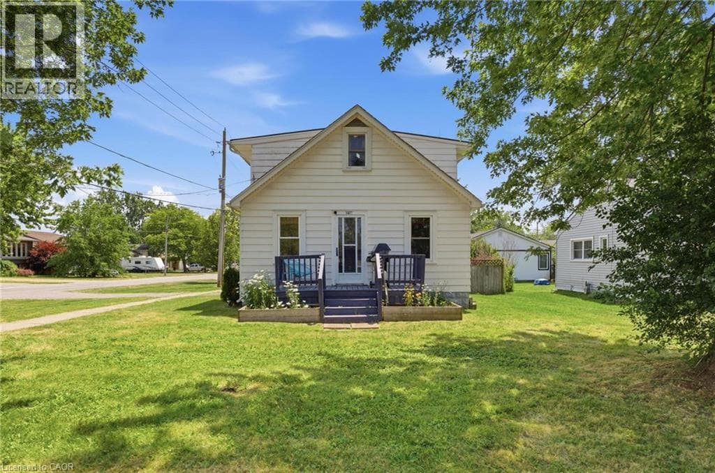 Single Family at 1217 ORCHARD Avenue, Fort Erie, Ontario - Photo 2 - RE/MAX Garden City Realty