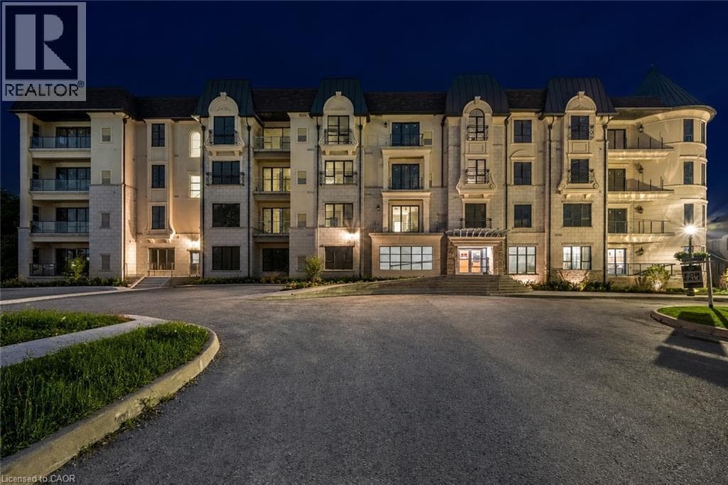 Single Family at 209- 2 ARBOURVALE Common, St. Catharines, Ontario - Photo 2 - RE/MAX Garden City Realty