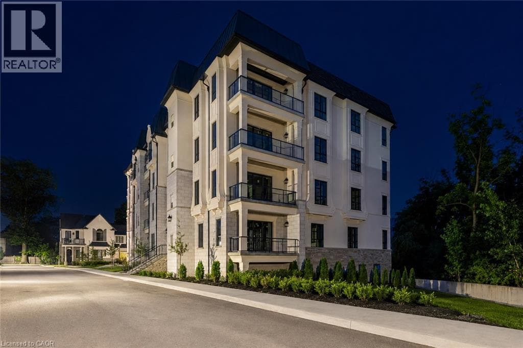 Single Family at 209- 2 ARBOURVALE Common, St. Catharines, Ontario - Photo 3 - RE/MAX Garden City Realty