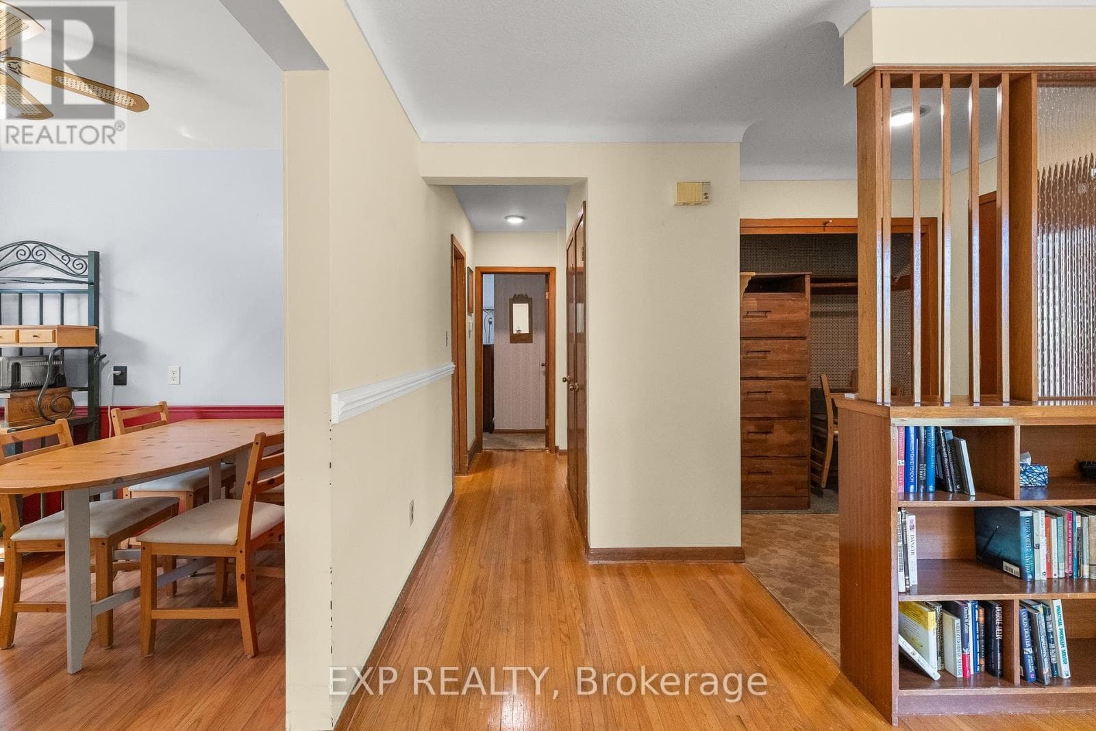 Single Family at 186A Lakeshore Road, St. Catharines (Vine/Linwell), Ontario - Photo 10 - RE/MAX Garden City Realty