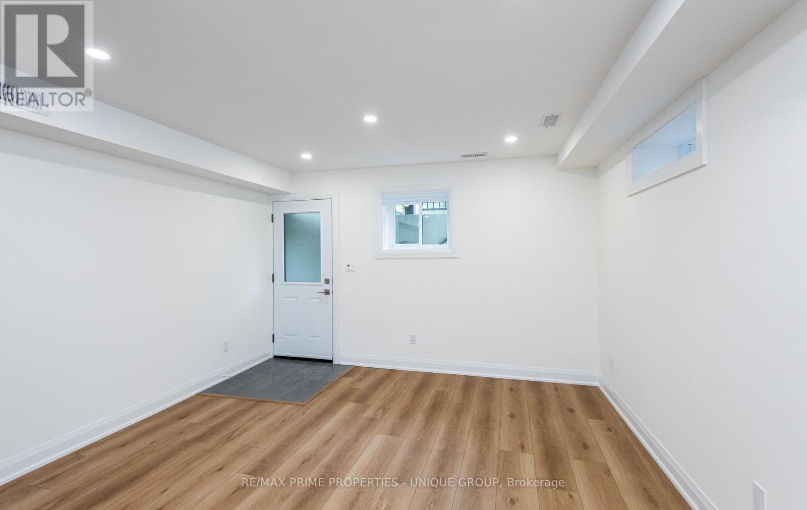 Multi-family at 3- 45 Astoria Avenue, Toronto (Mount Dennis), Ontario - Photo 7 - RE/MAX Garden City Realty
