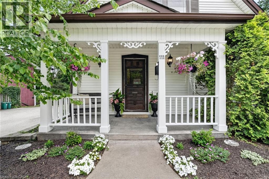 Single Family at 111 MAIN Street, Grimsby, Ontario - Photo 4 - RE/MAX Garden City Realty