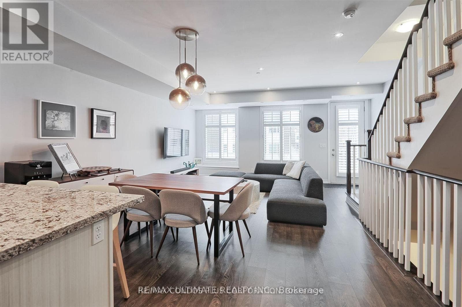 Single Family at 31- 70 Eastwood Park Gardens, Toronto (Long Branch), Ontario - Photo 2 - RE/MAX Garden City Realty