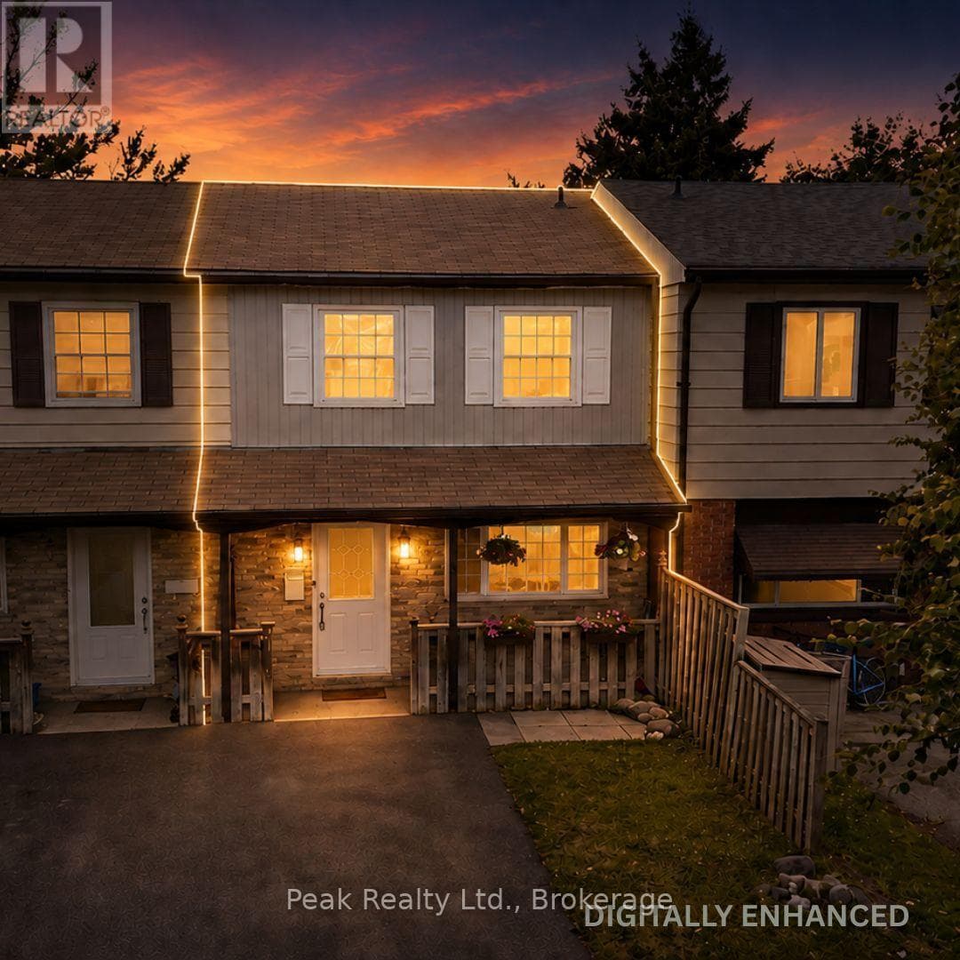 1673 Applewood Crescent