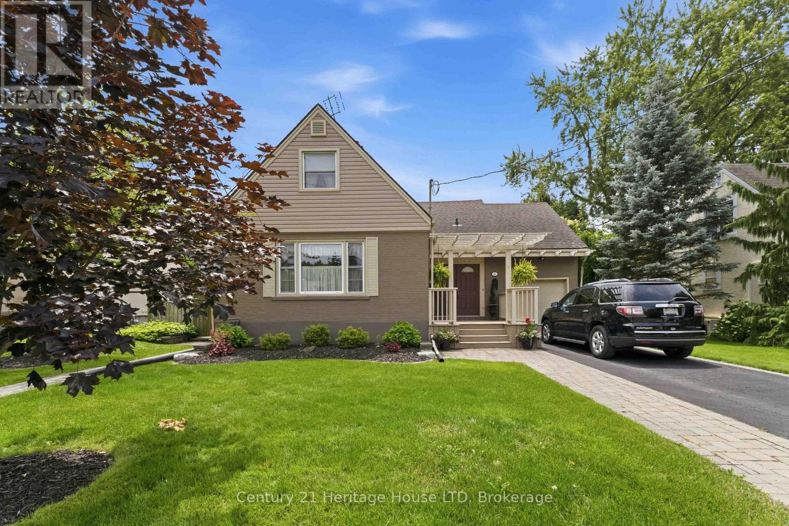 25 GLENVIEW Avenue