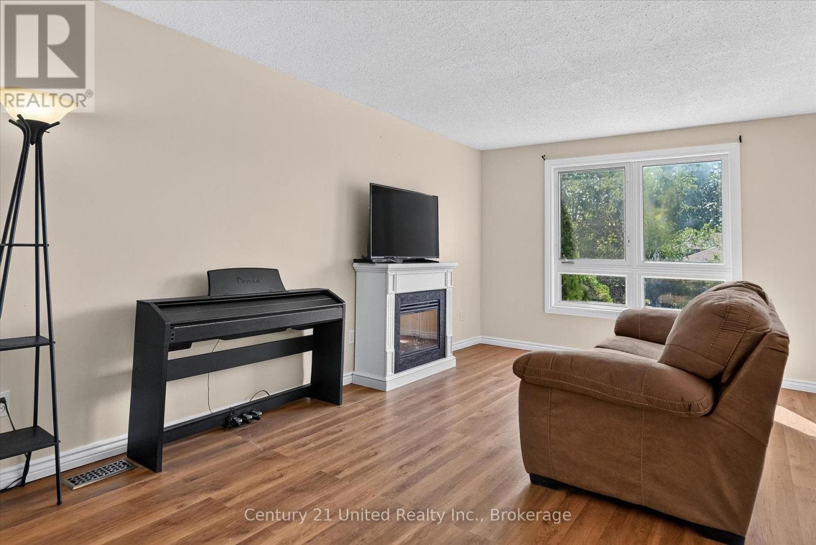 Single Family at 2110 Springwood Road, Peterborough (Monaghan Ward 2), Ontario - Photo 6 - RE/MAX Garden City Realty