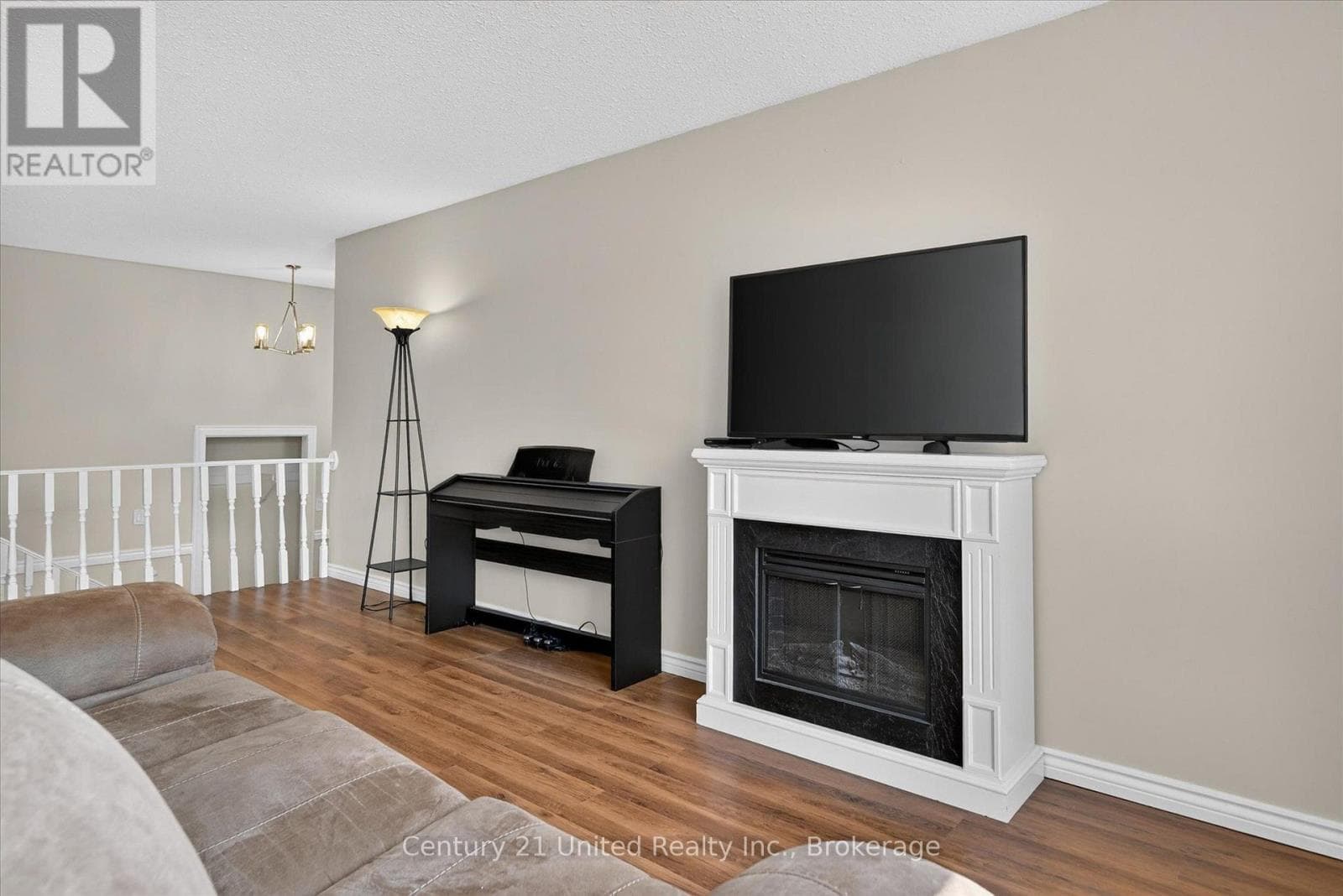 Single Family at 2110 Springwood Road, Peterborough (Monaghan Ward 2), Ontario - Photo 9 - RE/MAX Garden City Realty