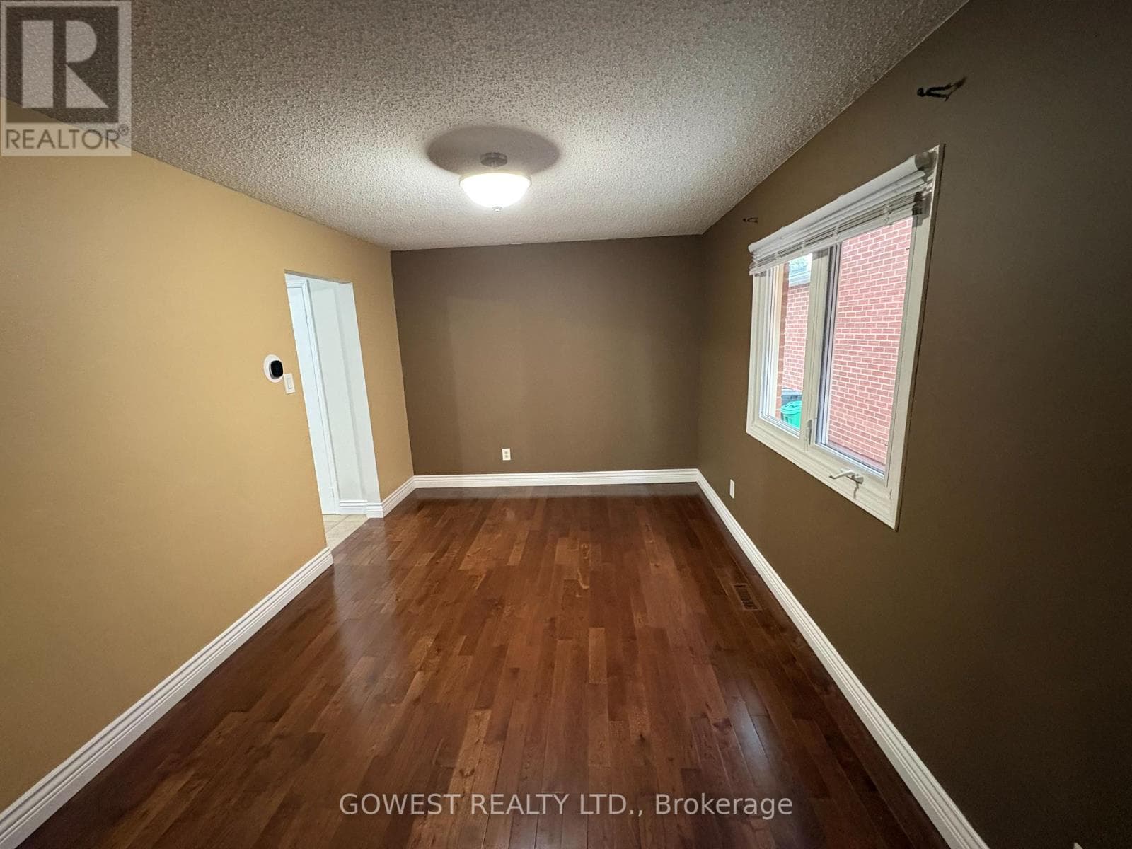 Single Family at 4138 Independence Avenue, Mississauga (Rathwood), Ontario - Photo 7 - RE/MAX Garden City Realty