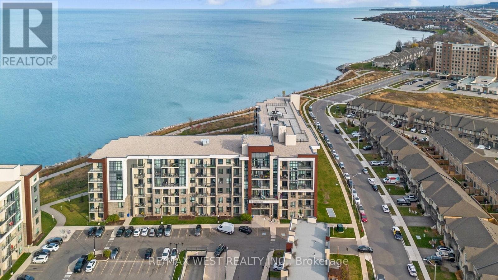 131- 101 Shoreview Place