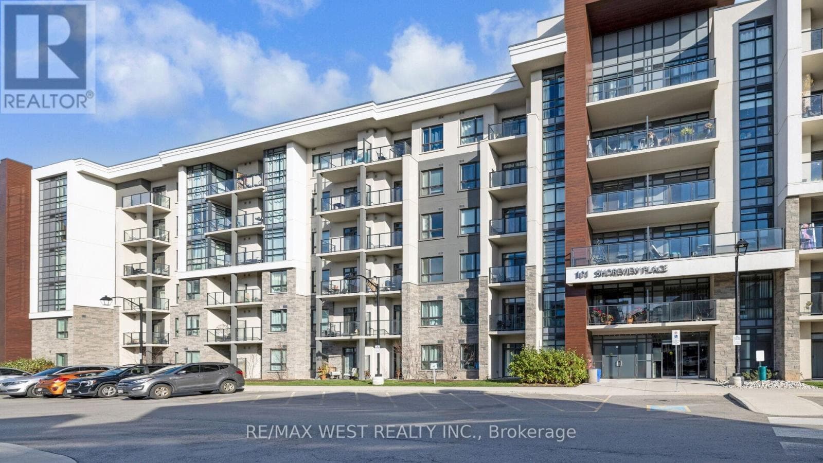 Single Family at 131- 101 Shoreview Place, Hamilton (Stoney Creek), Ontario - Photo 8 - RE/MAX Garden City Realty