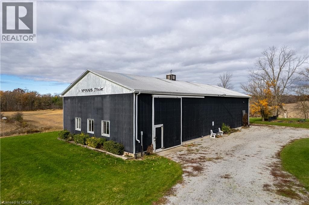 Single Family at 9729 YORK Road, West Lincoln, Ontario - Photo 8 - RE/MAX Garden City Realty