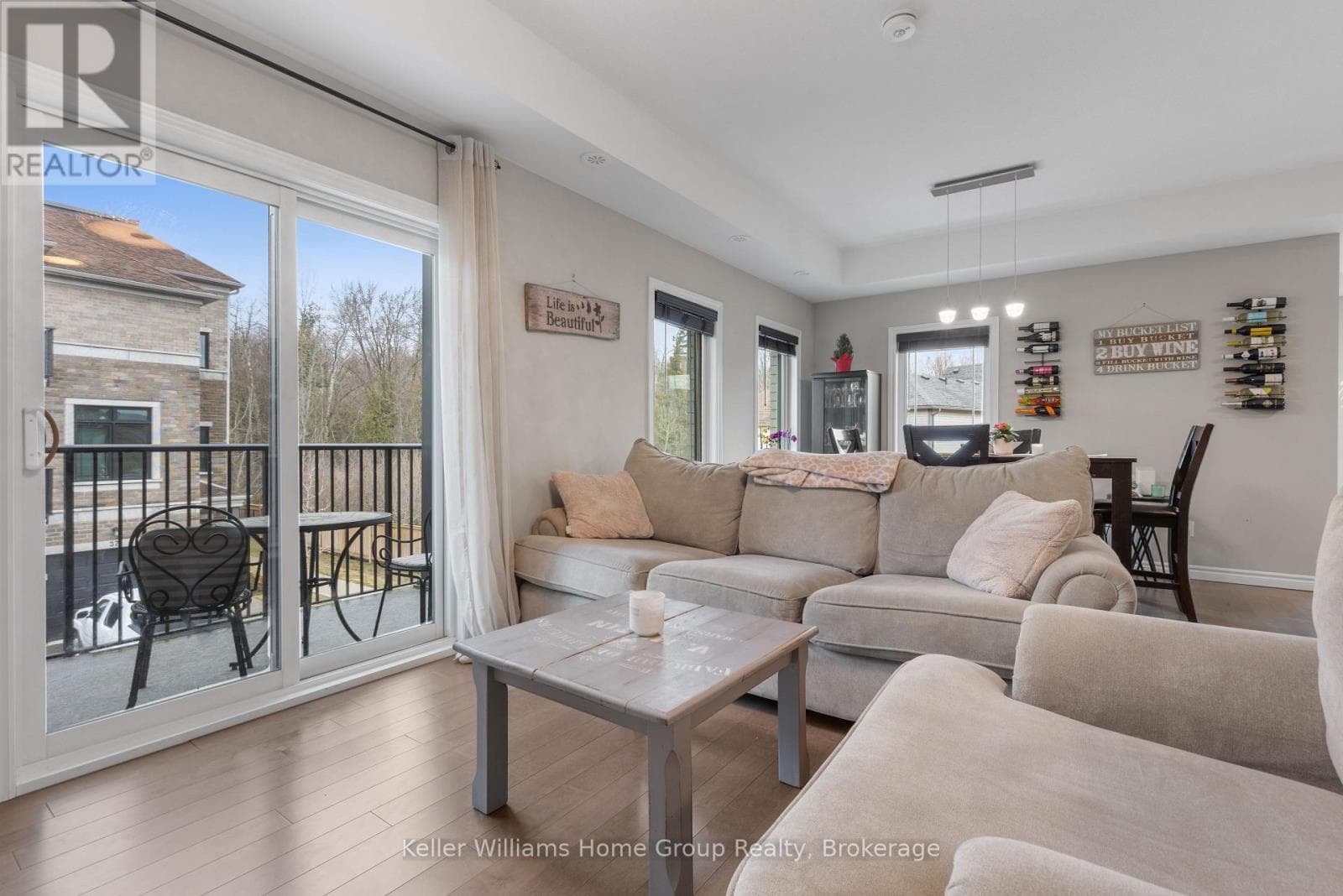 Single Family at 35- 107 Westra Drive, Guelph (Willow West/Sugarbush/West Acres), Ontario - Photo 10 - RE/MAX Garden City Realty
