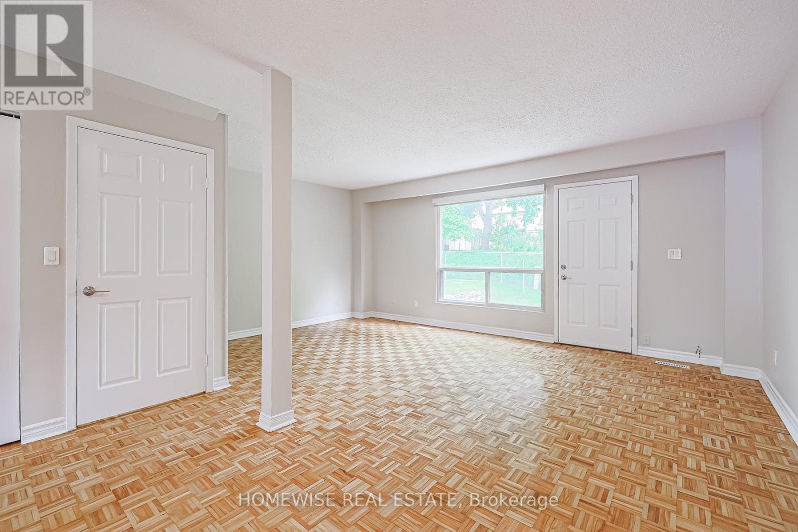 Single Family at 25- 560 Waverly Street, Oshawa (McLaughlin), Ontario - Photo 3 - RE/MAX Garden City Realty