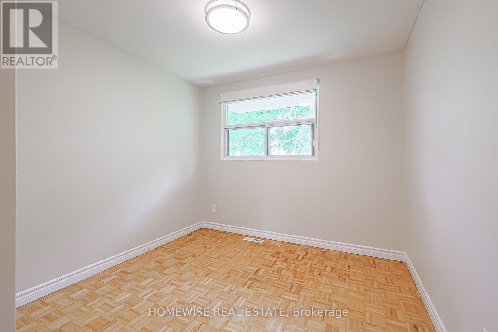 Single Family at 25- 560 Waverly Street, Oshawa (McLaughlin), Ontario - Photo 6 - RE/MAX Garden City Realty