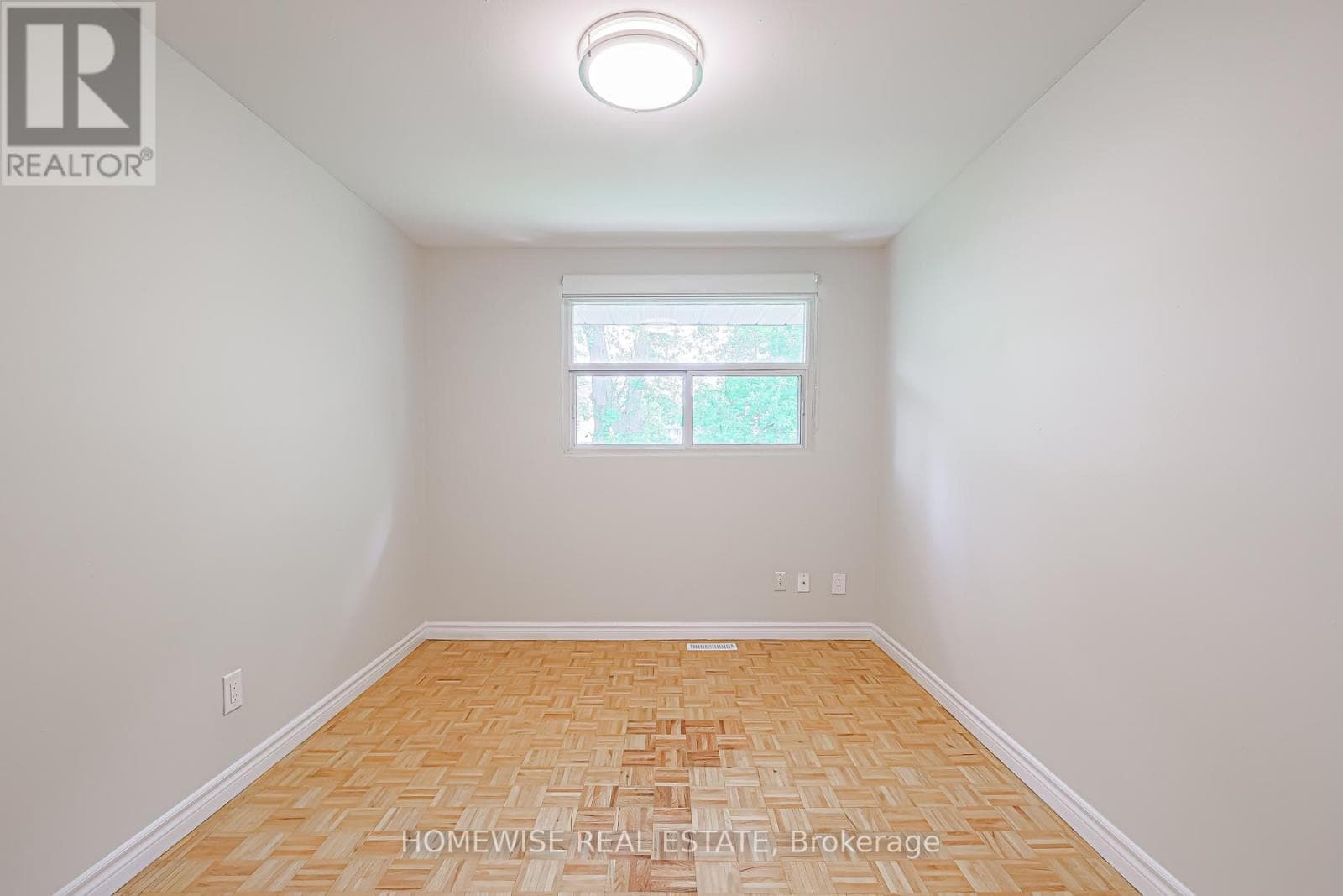 Single Family at 25- 560 Waverly Street, Oshawa (McLaughlin), Ontario - Photo 8 - RE/MAX Garden City Realty