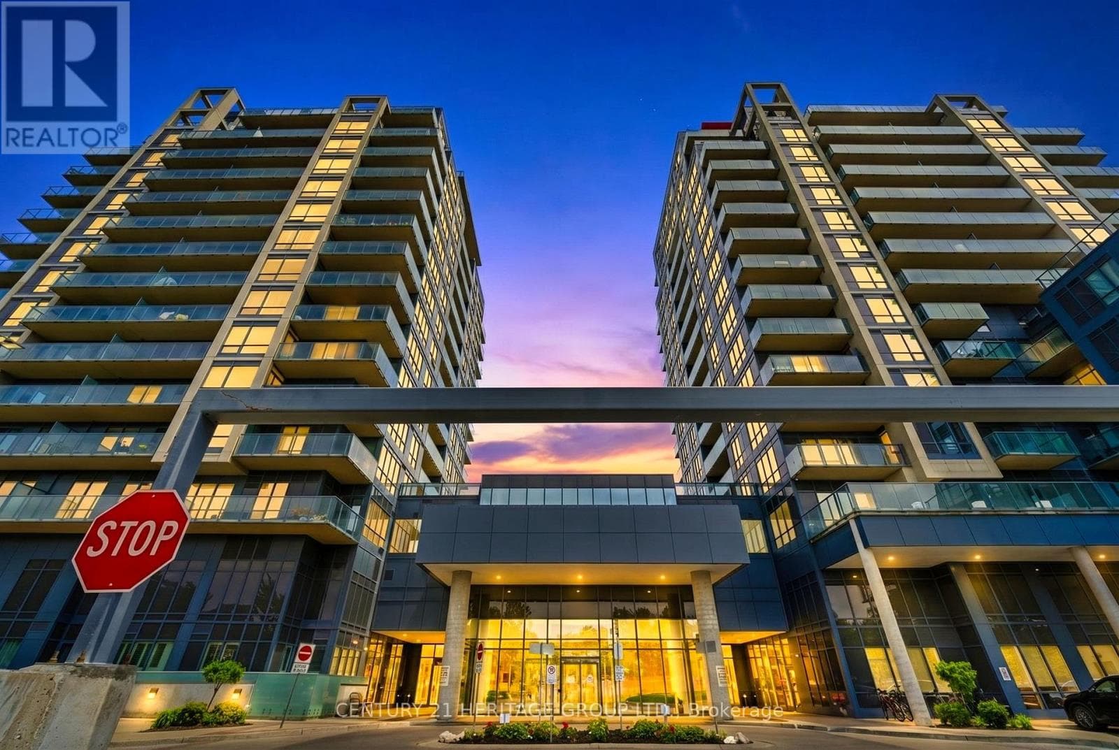 1106B- 9090 Yonge Street