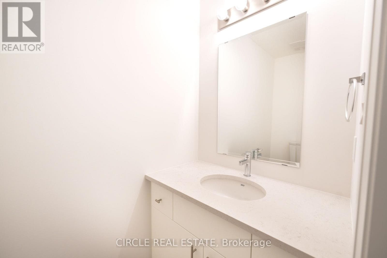 Single Family at 53 Thatcher Drive, Guelph (Kortright East), Ontario - Photo 10 - RE/MAX Garden City Realty