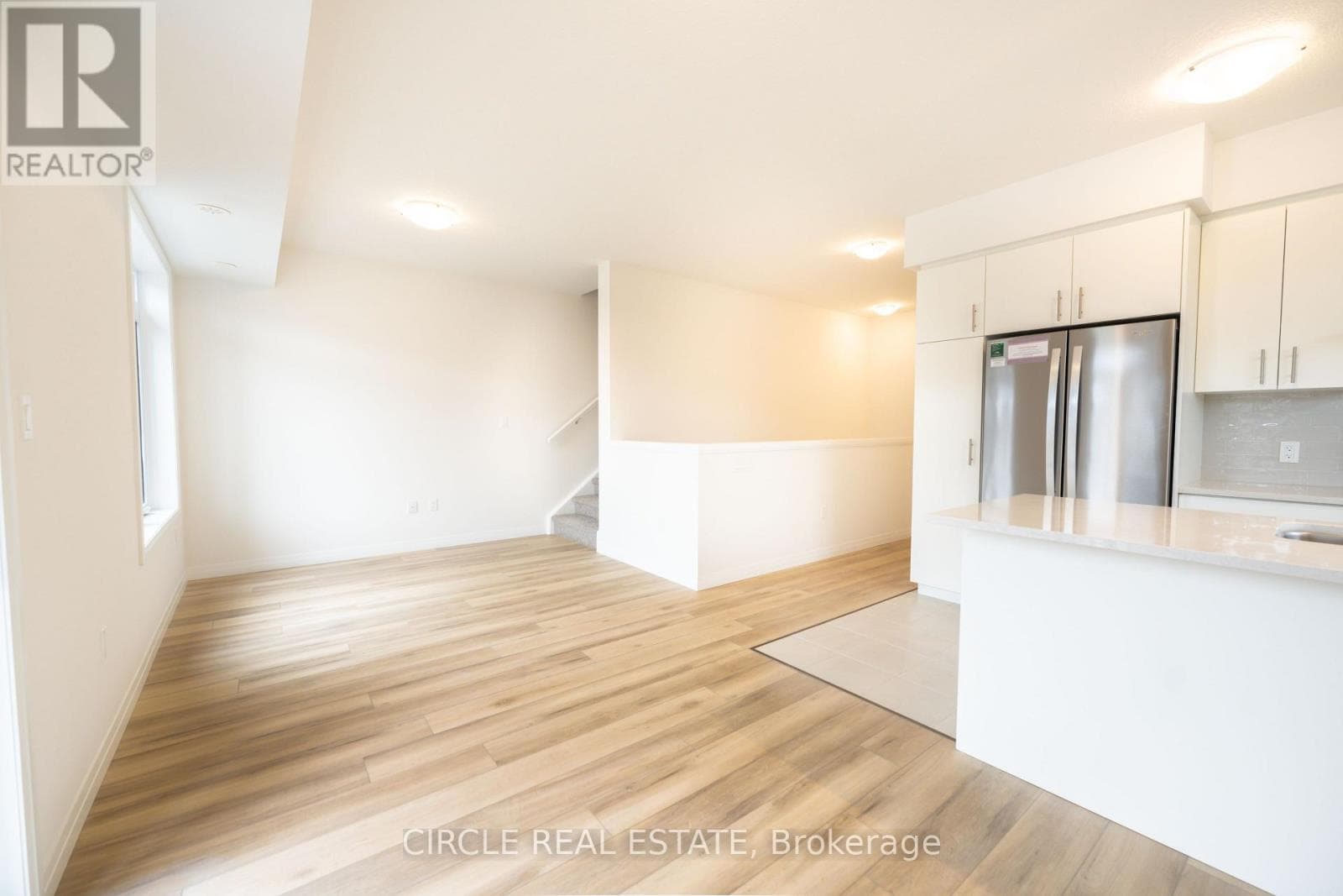 Single Family at 53 Thatcher Drive, Guelph (Kortright East), Ontario - Photo 7 - RE/MAX Garden City Realty